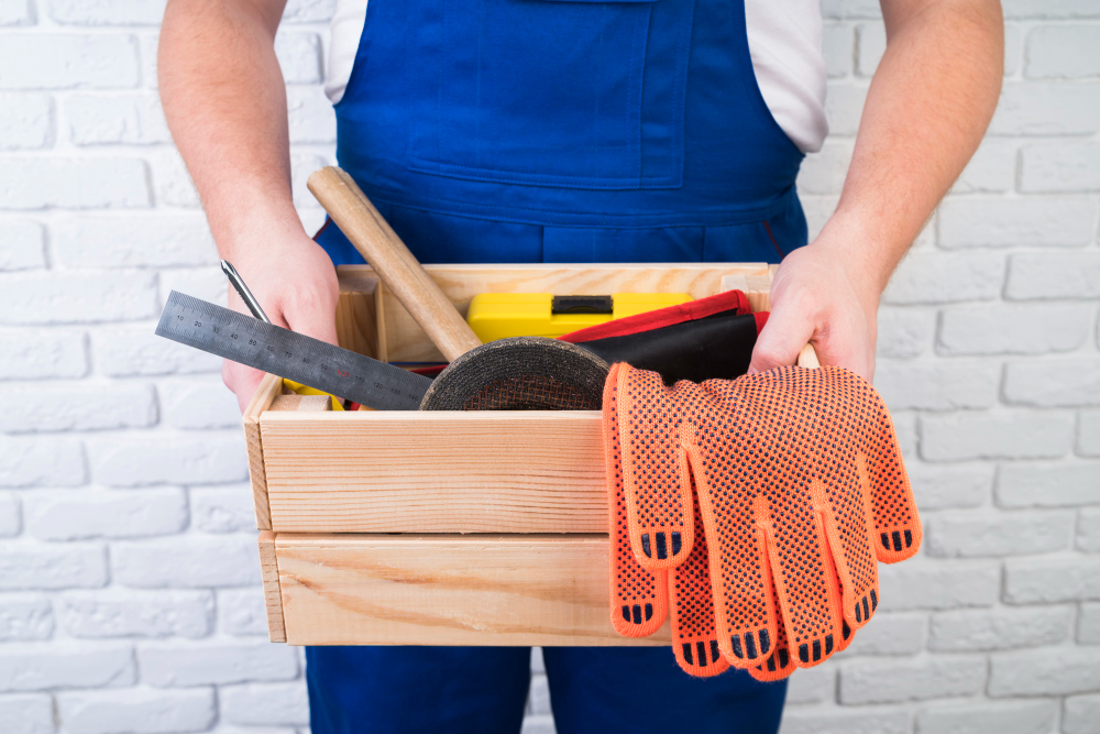 Why Hiring a Local Handyman in Summerville, SC Is Better Than DIY Projects